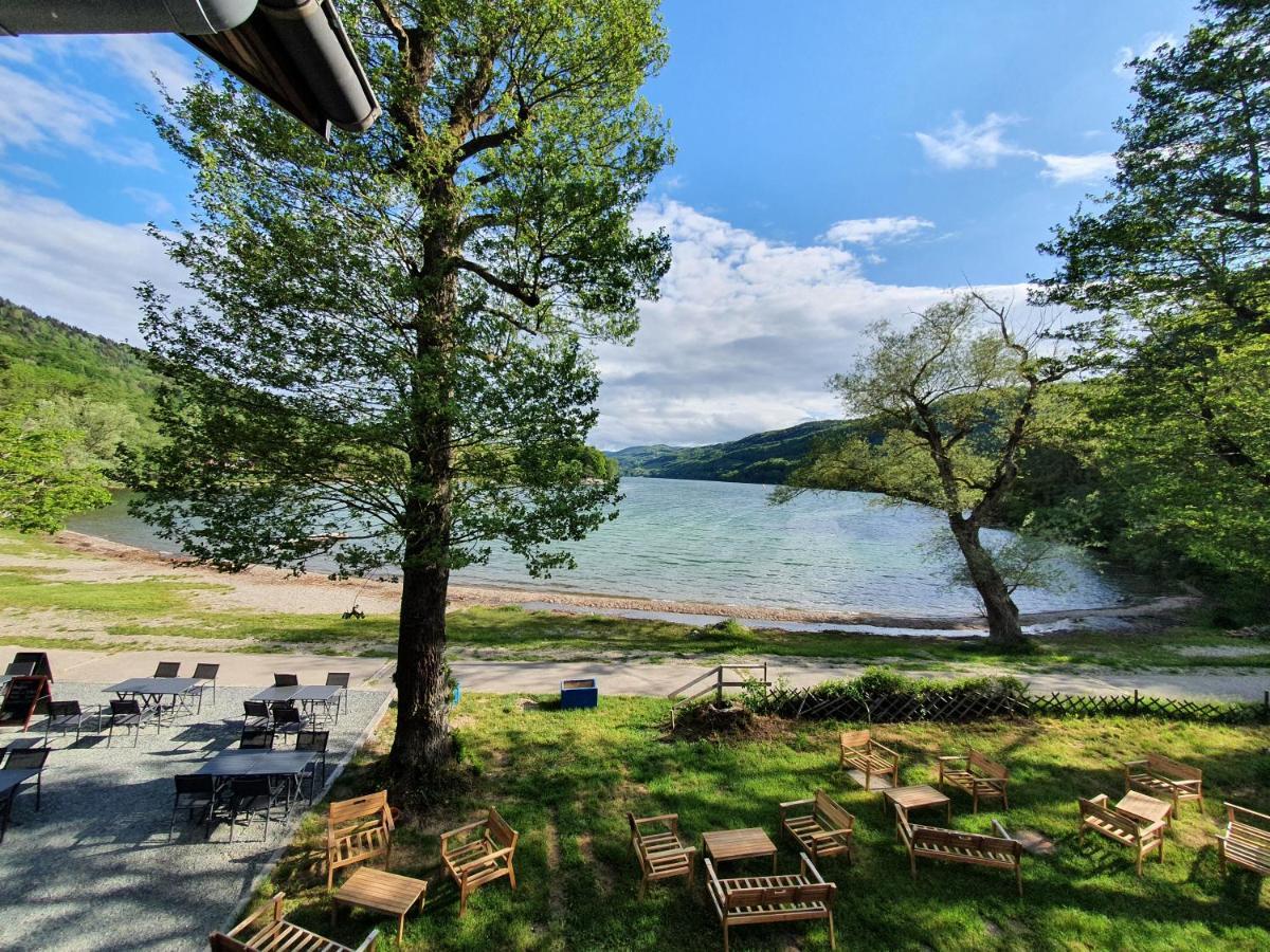 Le Grand Lac Hotel Bar Restaurant Laffrey Esterno foto